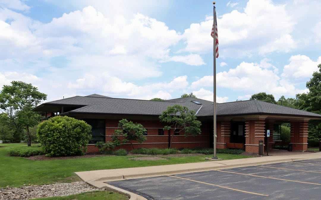 Commercial Building – 25700 W. Old Grand Ave., Ingleside, IL